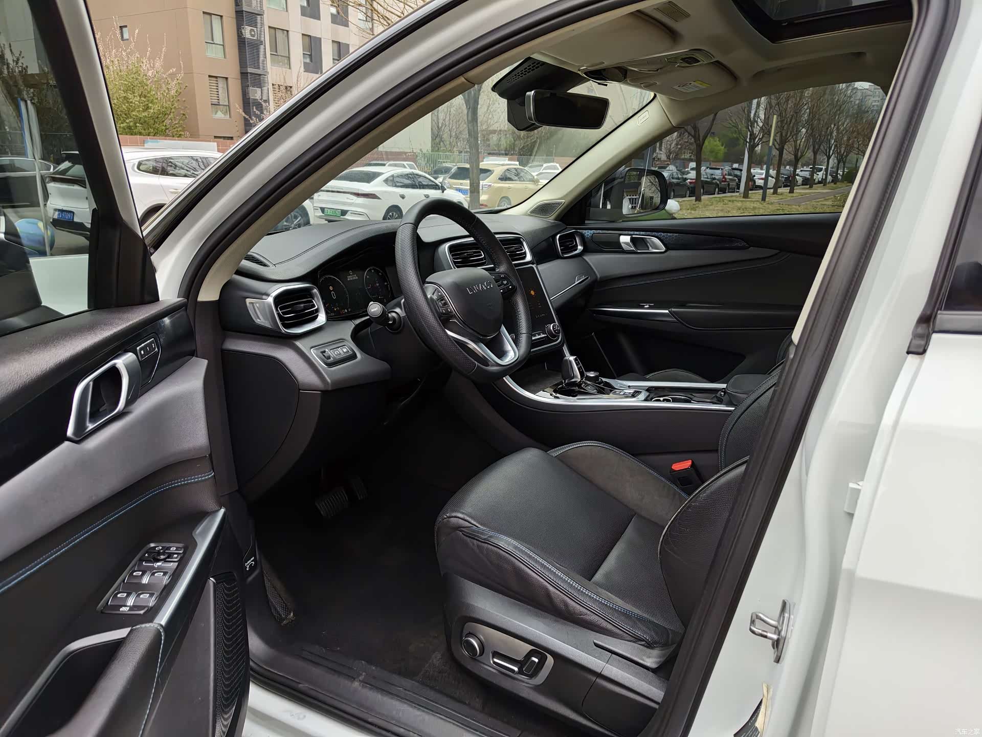 Lynk & Co 01, 2020 7
