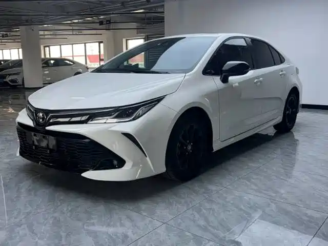 Toyota Corolla 2023 — купить из Китая под заказ
