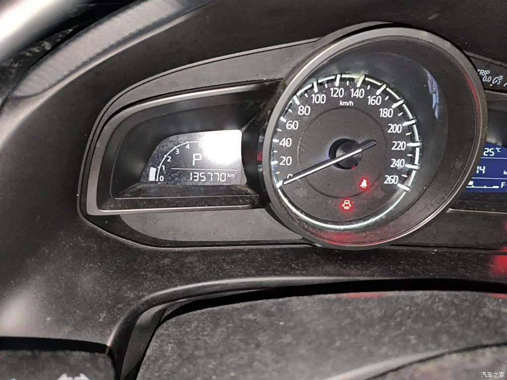 Mazda Mazda3, 2017 9