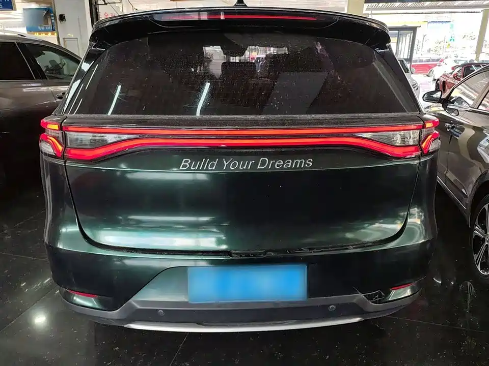 BYD Tang