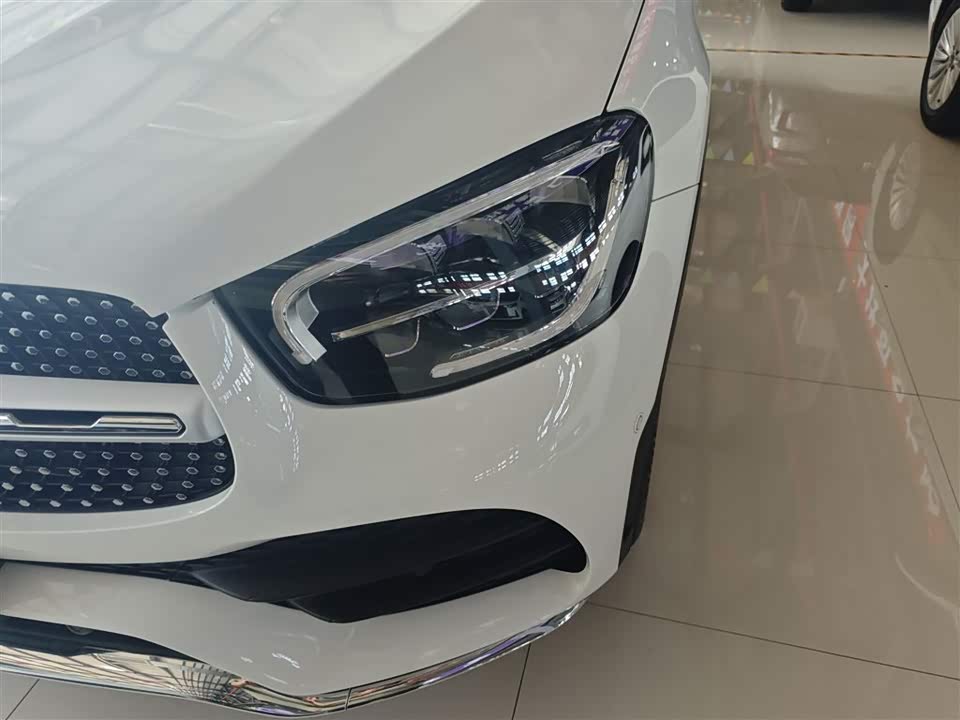 Mercedes-Benz GLC Mercedes-Benz GLC