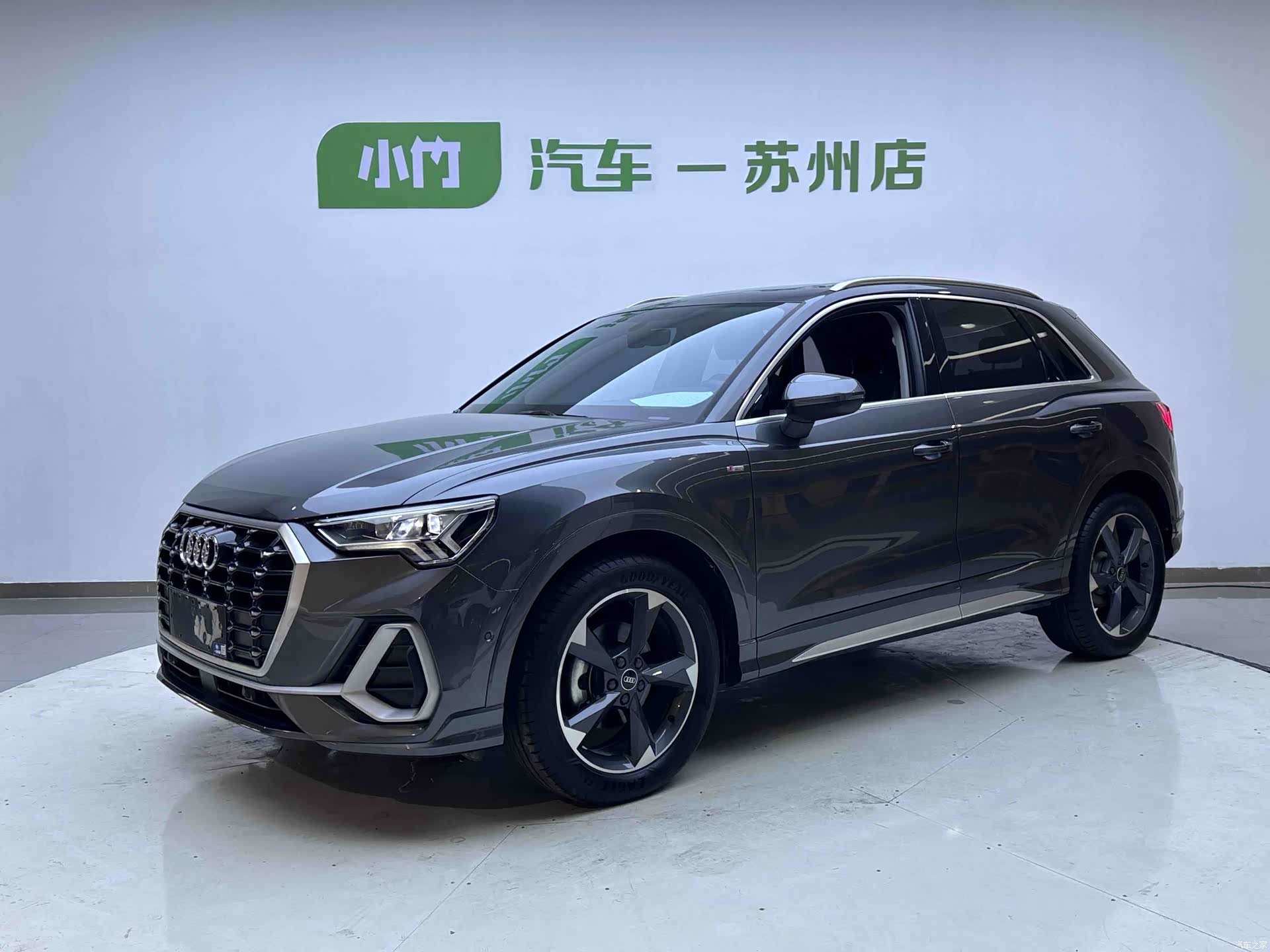 Audi Q3, 2022 1