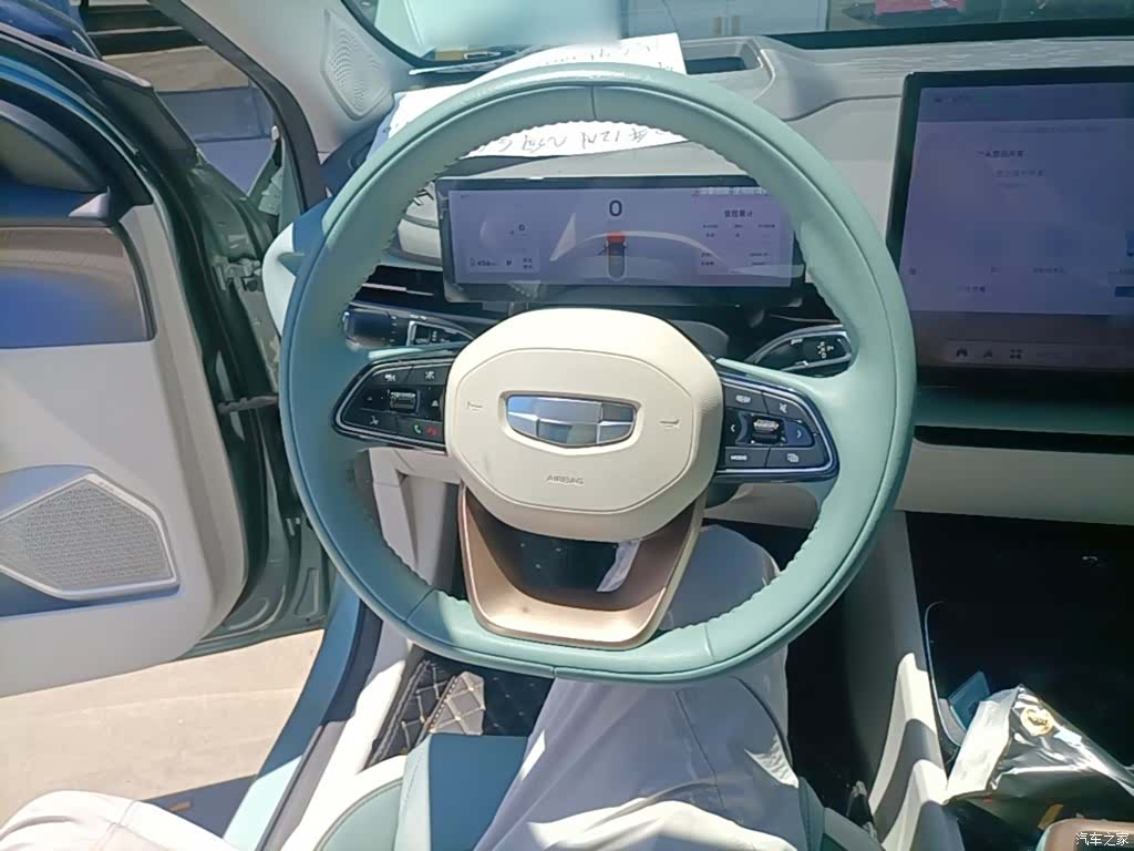Geely G6, 2022 11