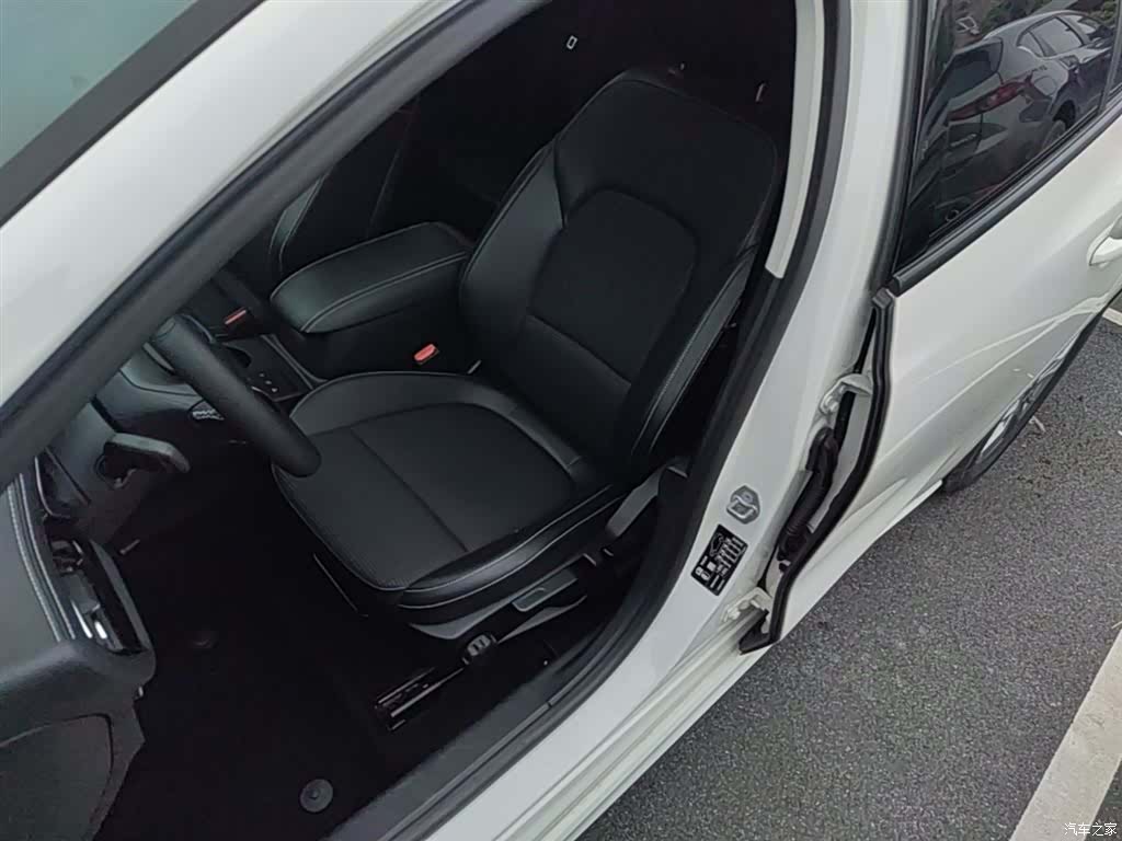 Ford Focus, 2021 15