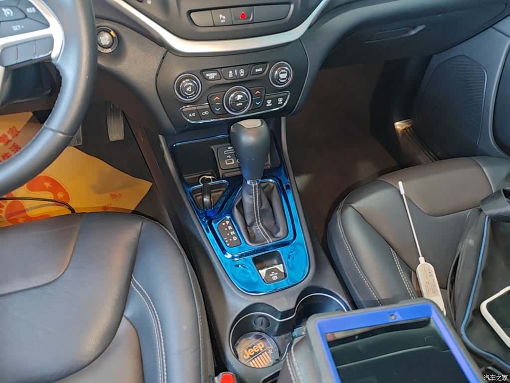 Jeep Cherokee, 2017 14