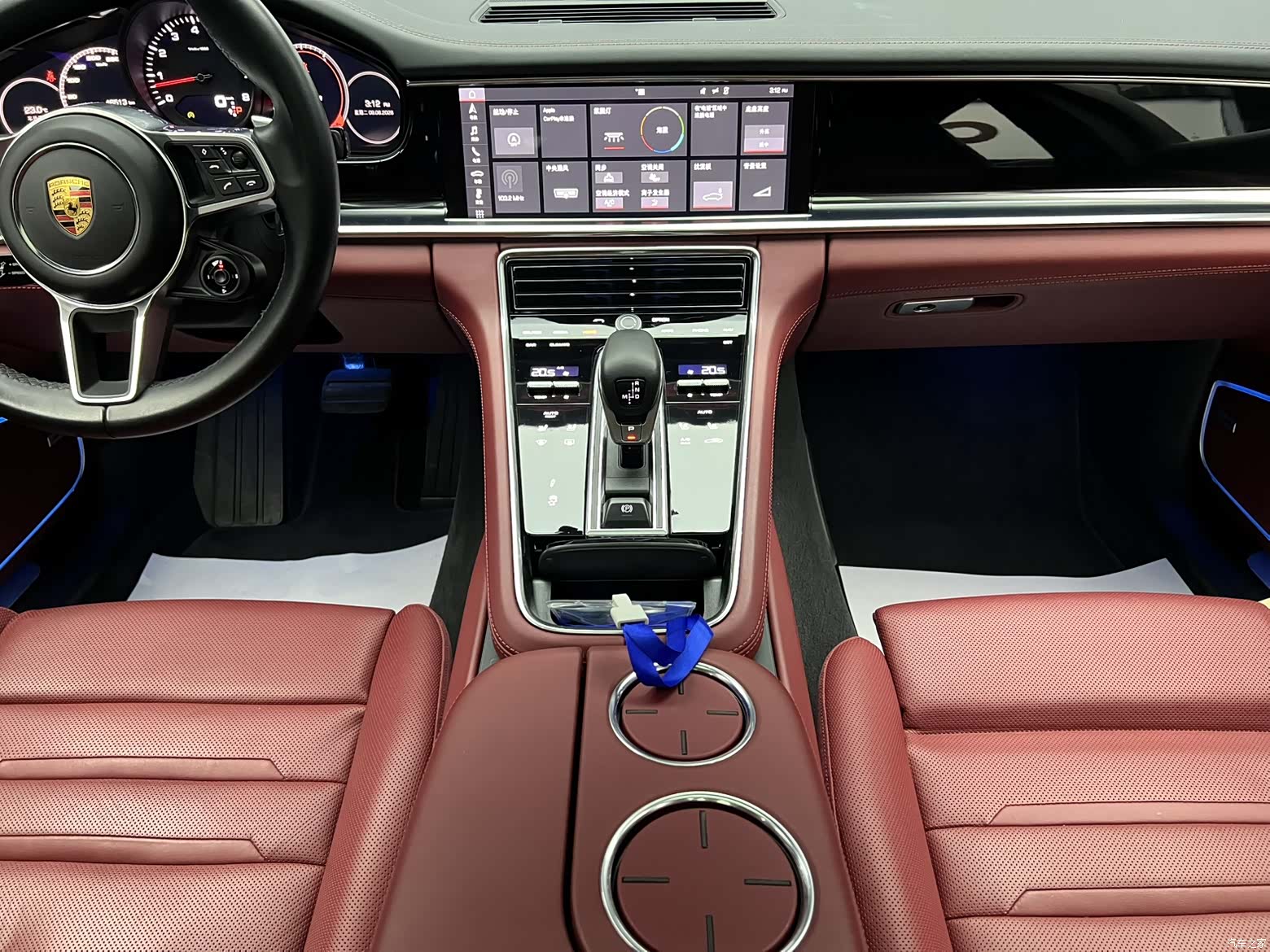 Porsche Panamera, 2021 10