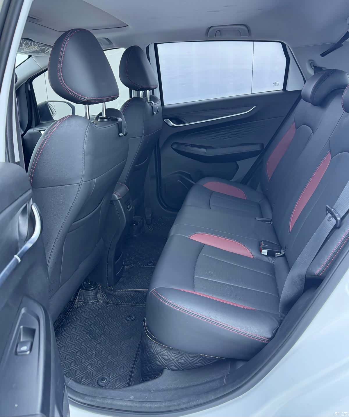 Geely X3, 2022 14