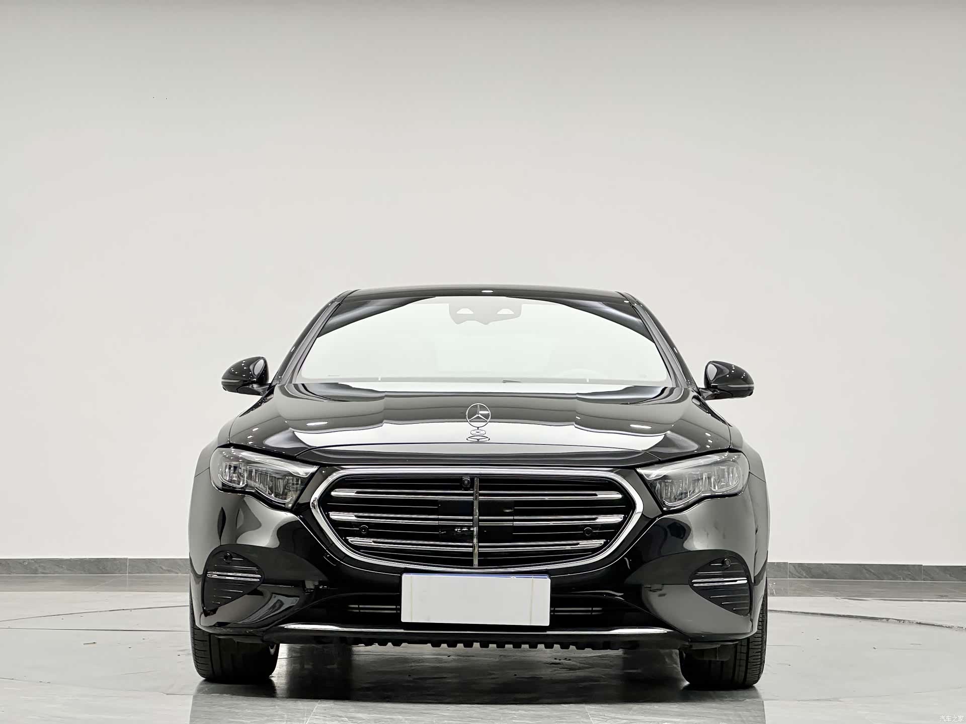 Mercedes-Benz E-Class, 2026 2
