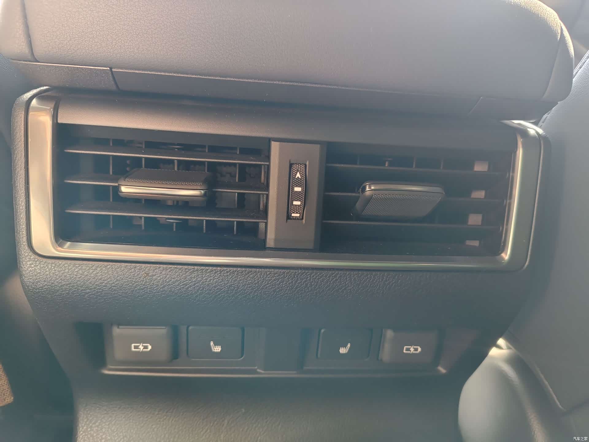 Lexus GX, 2025 20
