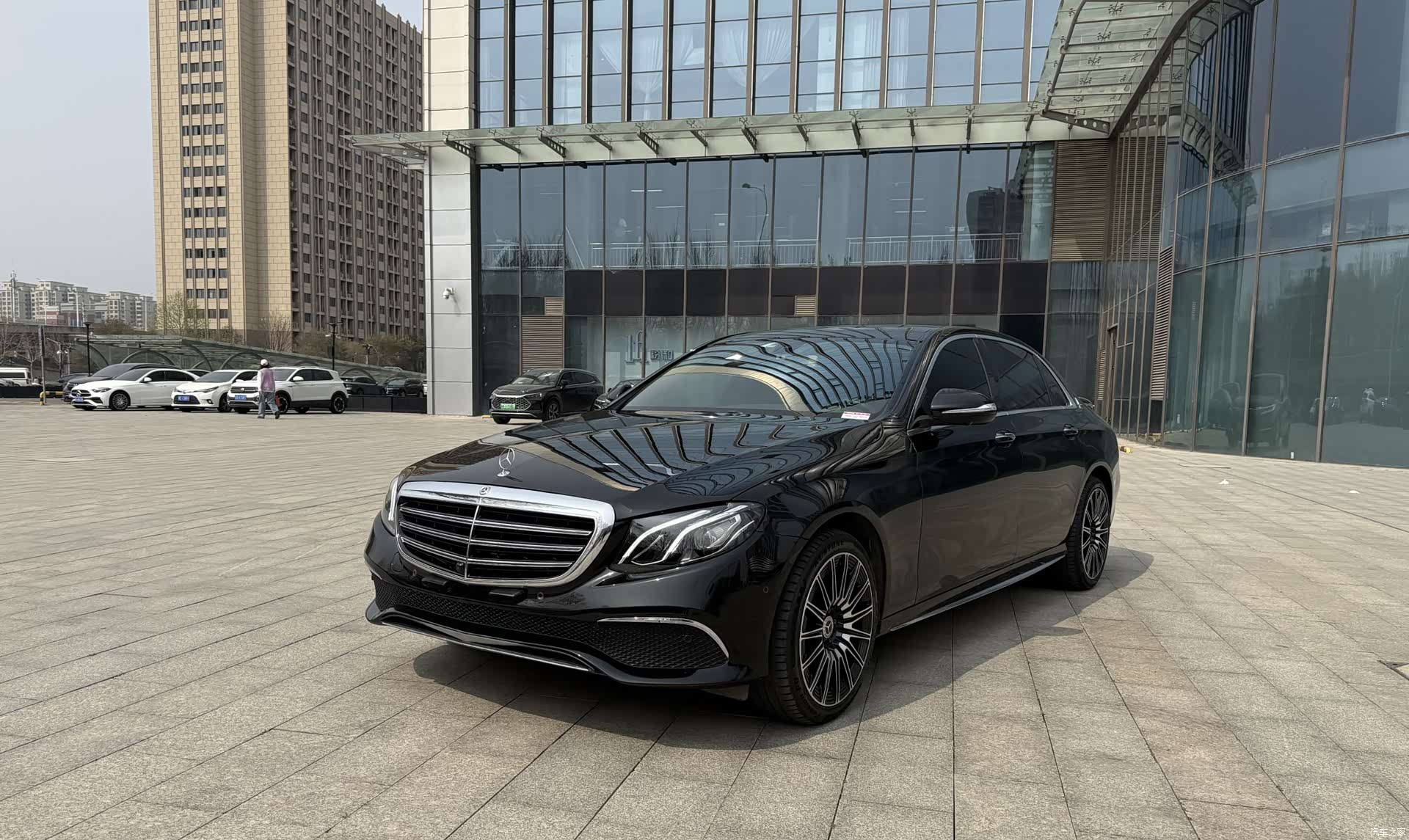 Mercedes-Benz E-Class, 2019 1