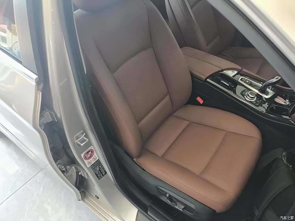 BMW 5 Series, 2016 25