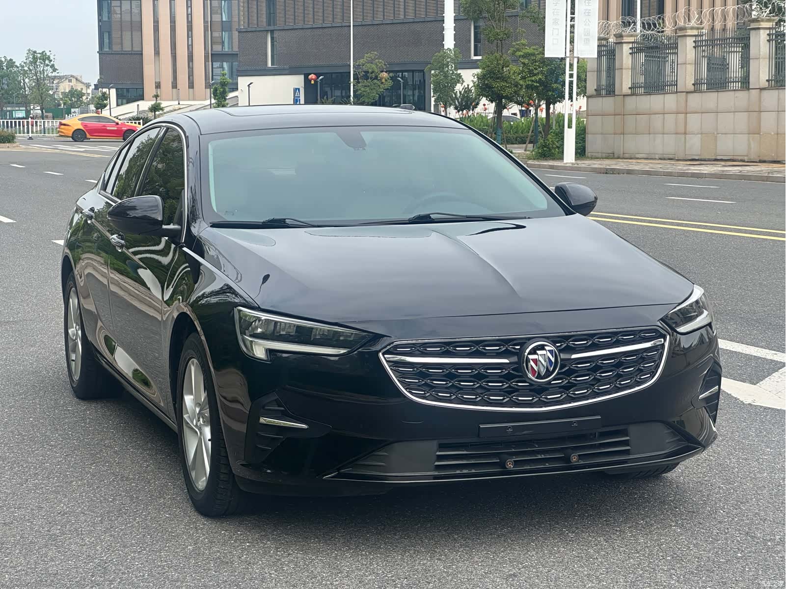 Buick Regal, 2021 3