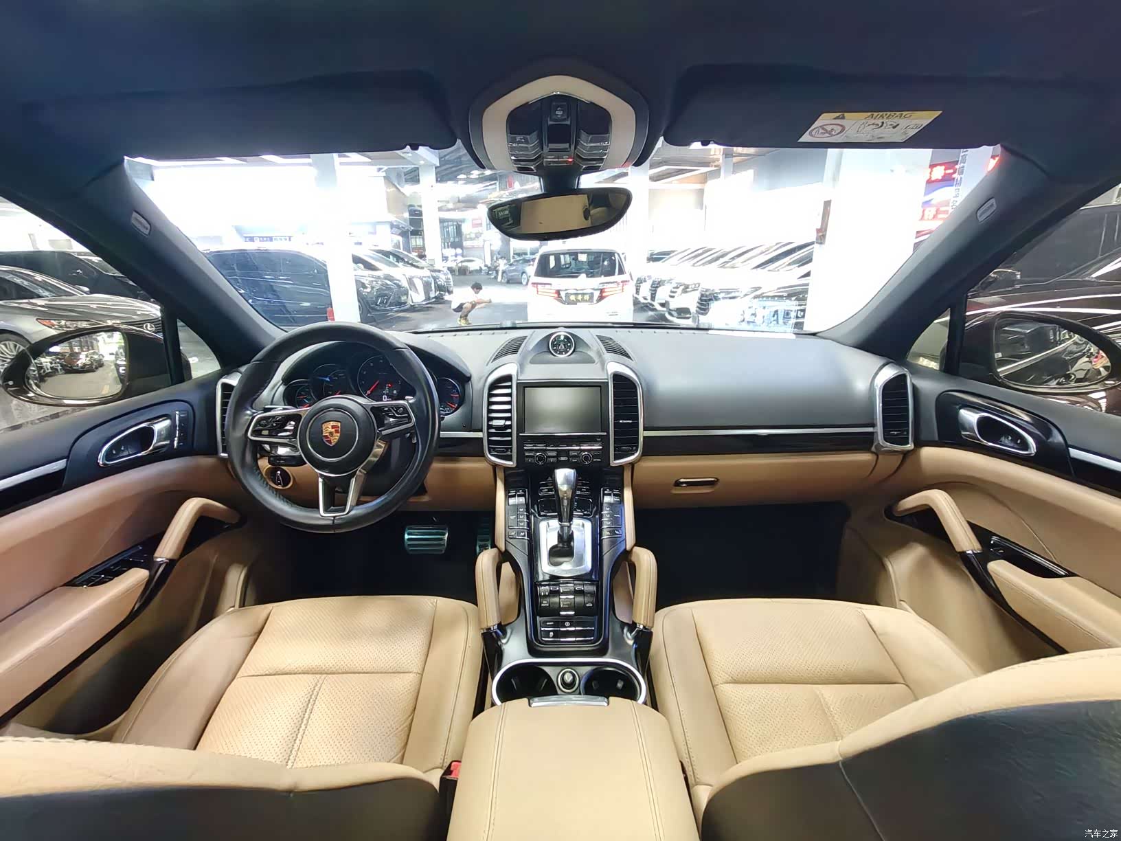 Porsche Cayenne, 2015 9