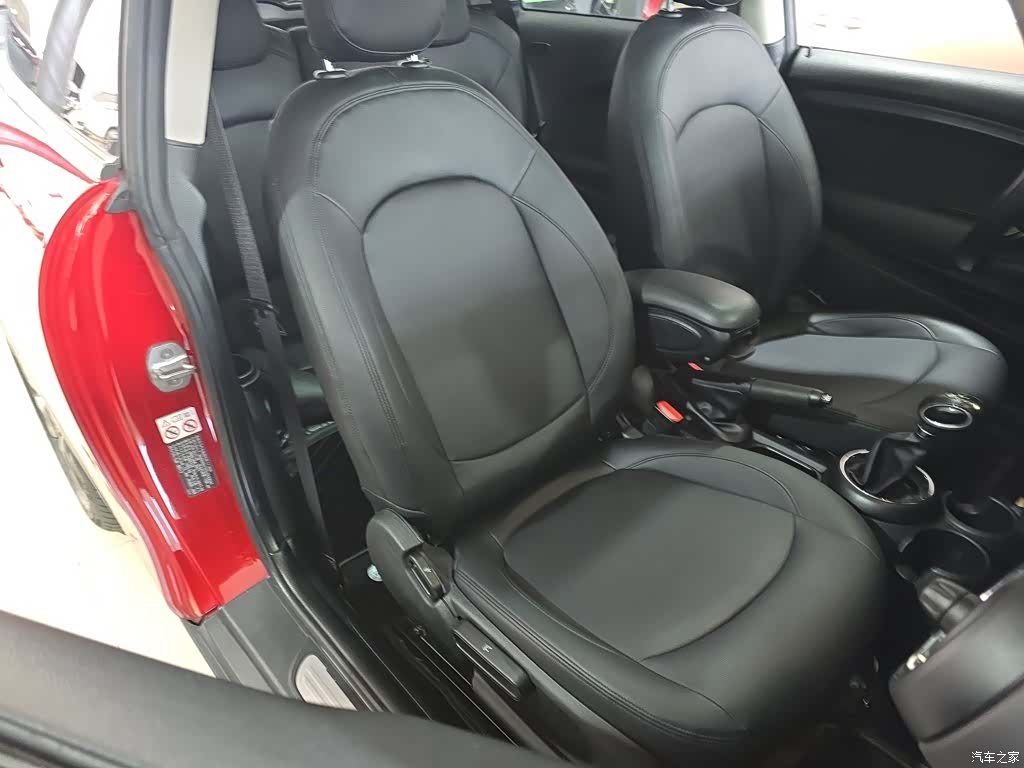 Mini ONE, 2018 20