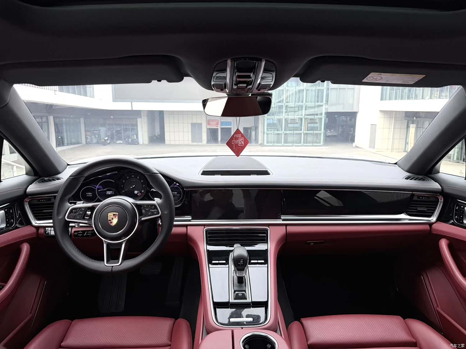 Porsche Panamera, 2020 4