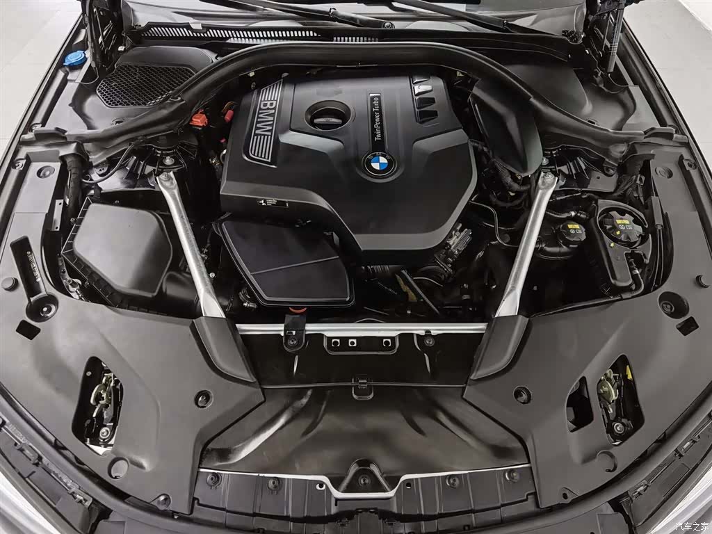BMW 5 Series, 2020 6