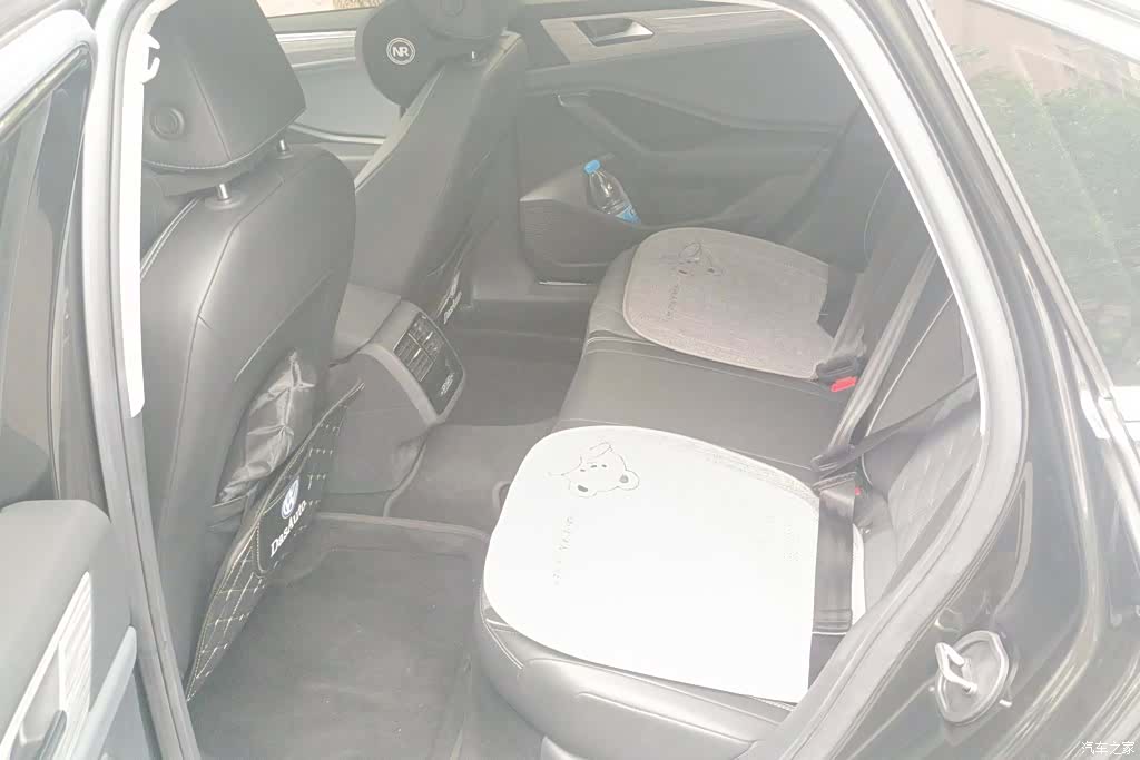 Volkswagen Sagitar, 2023 11