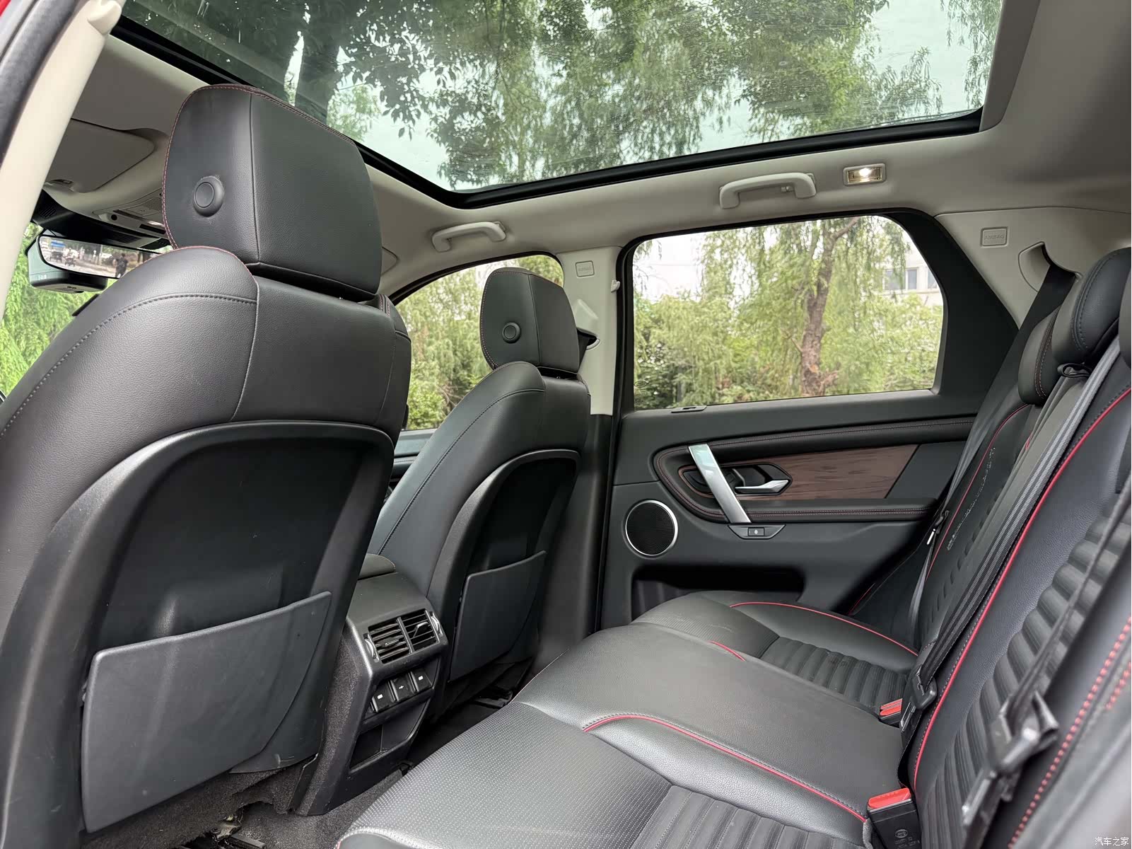 Land Rover Discovery, 2020 13