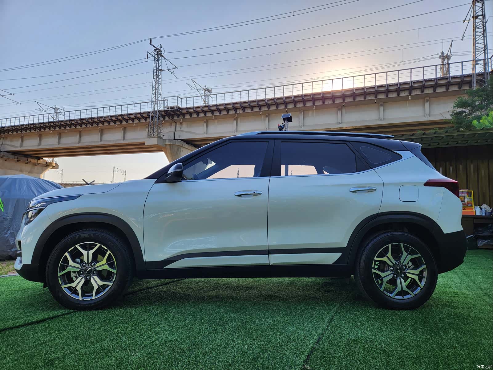 Kia KX3, 2022 7