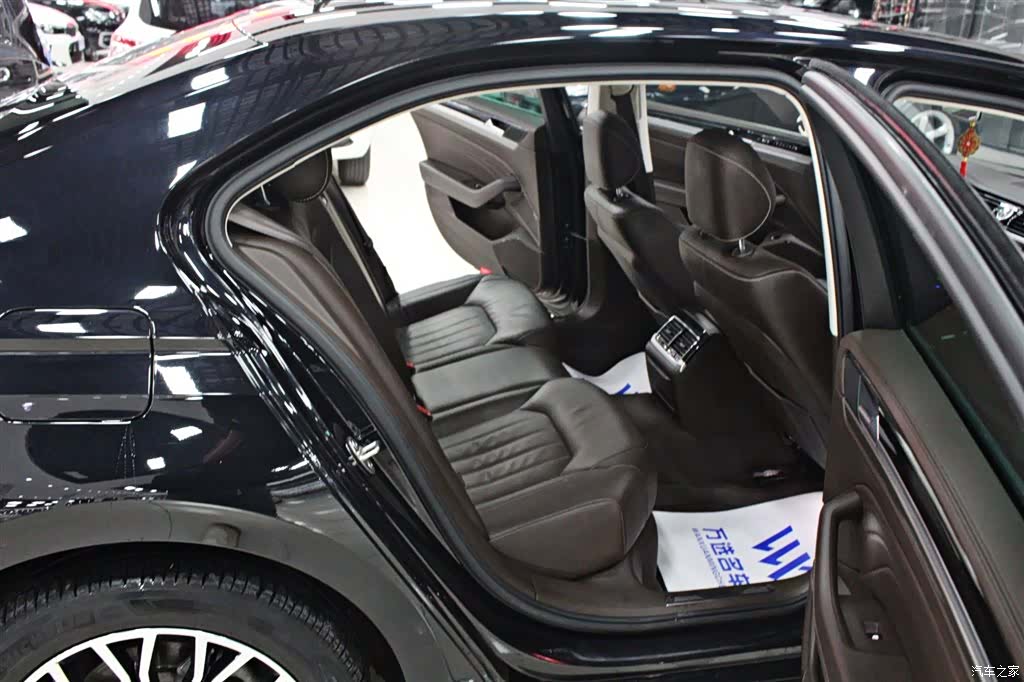 Volkswagen Phideon, 2021 11