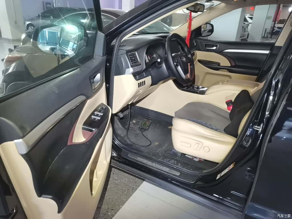 Toyota Highlander, 2017 16