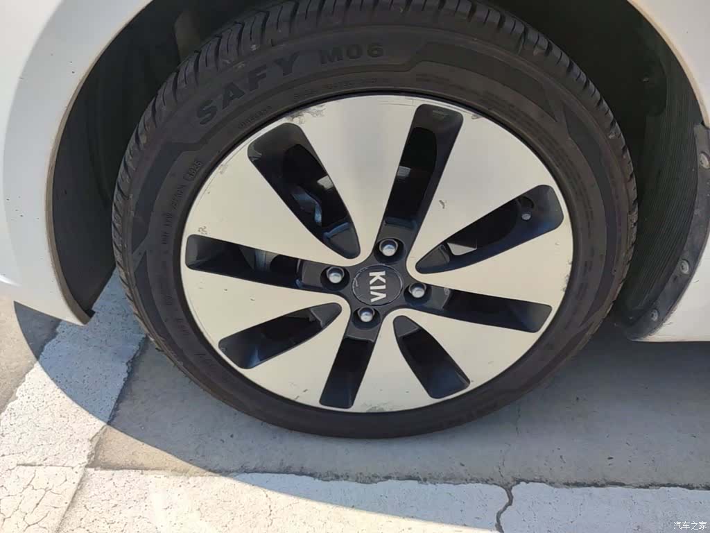 Kia K2, 2014 23