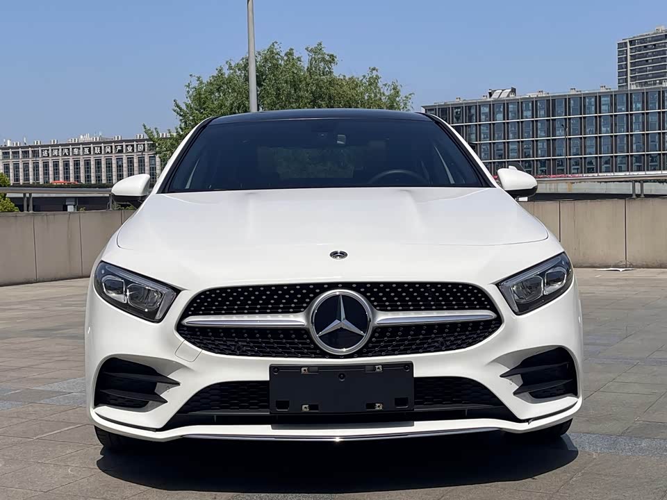 Mercedes-Benz Class A Mercedes-Benz Class A