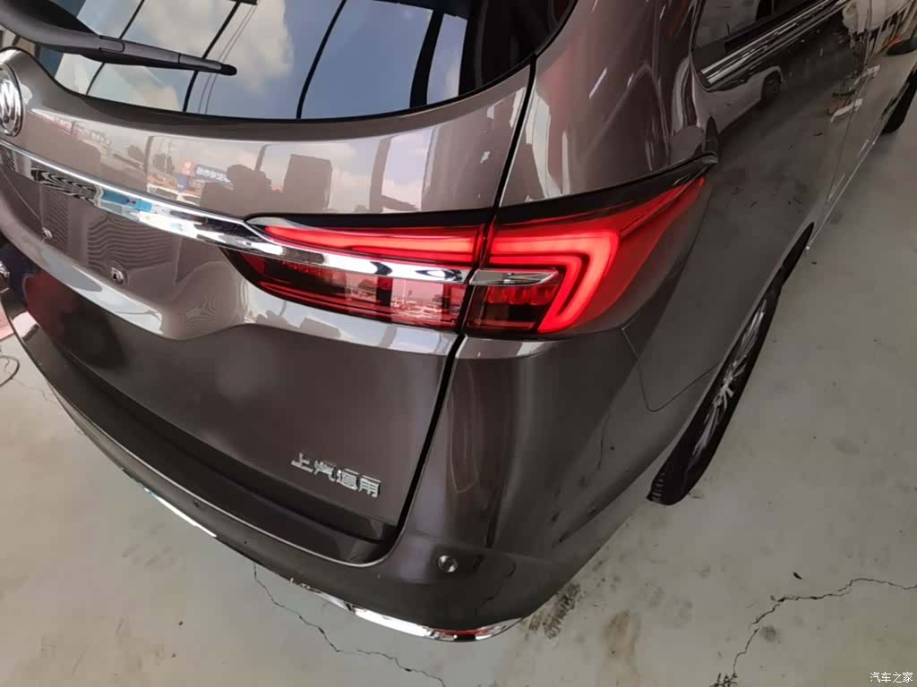 Buick GL8, 2021 8