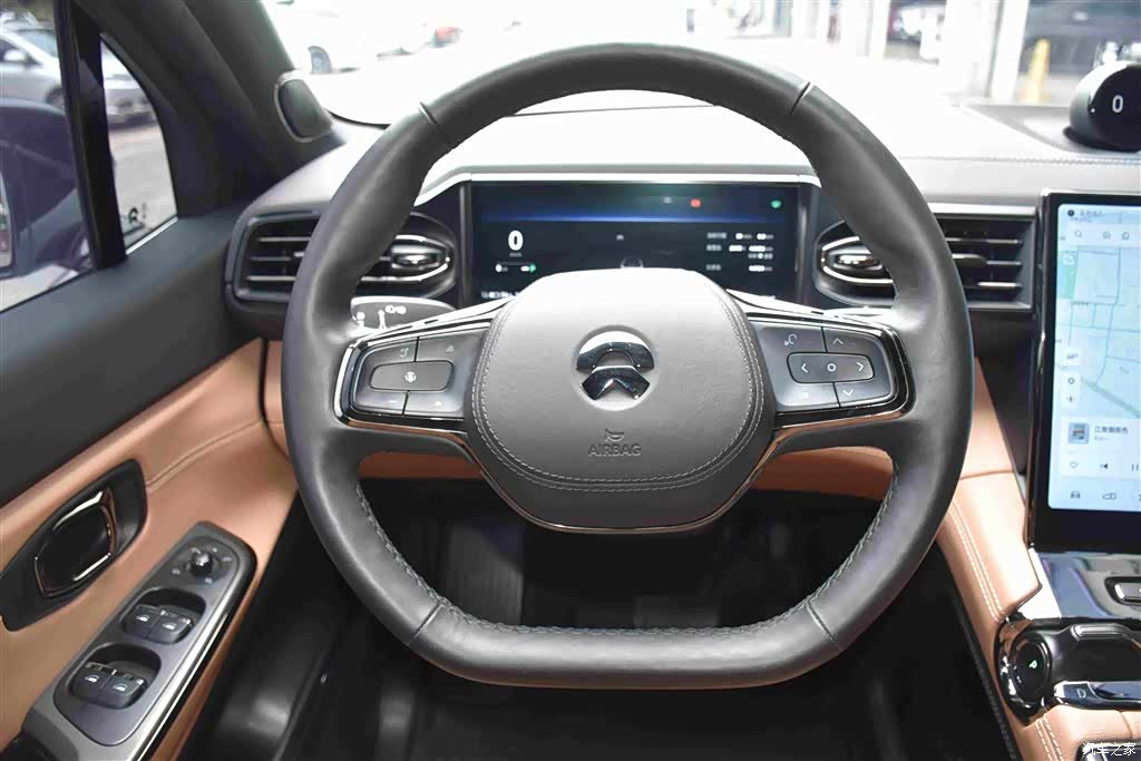 NIO ES8, 2021 12