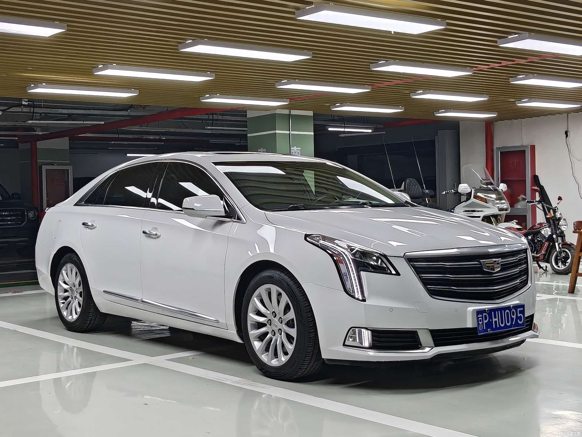 Cadillac XTS, 2018 2
