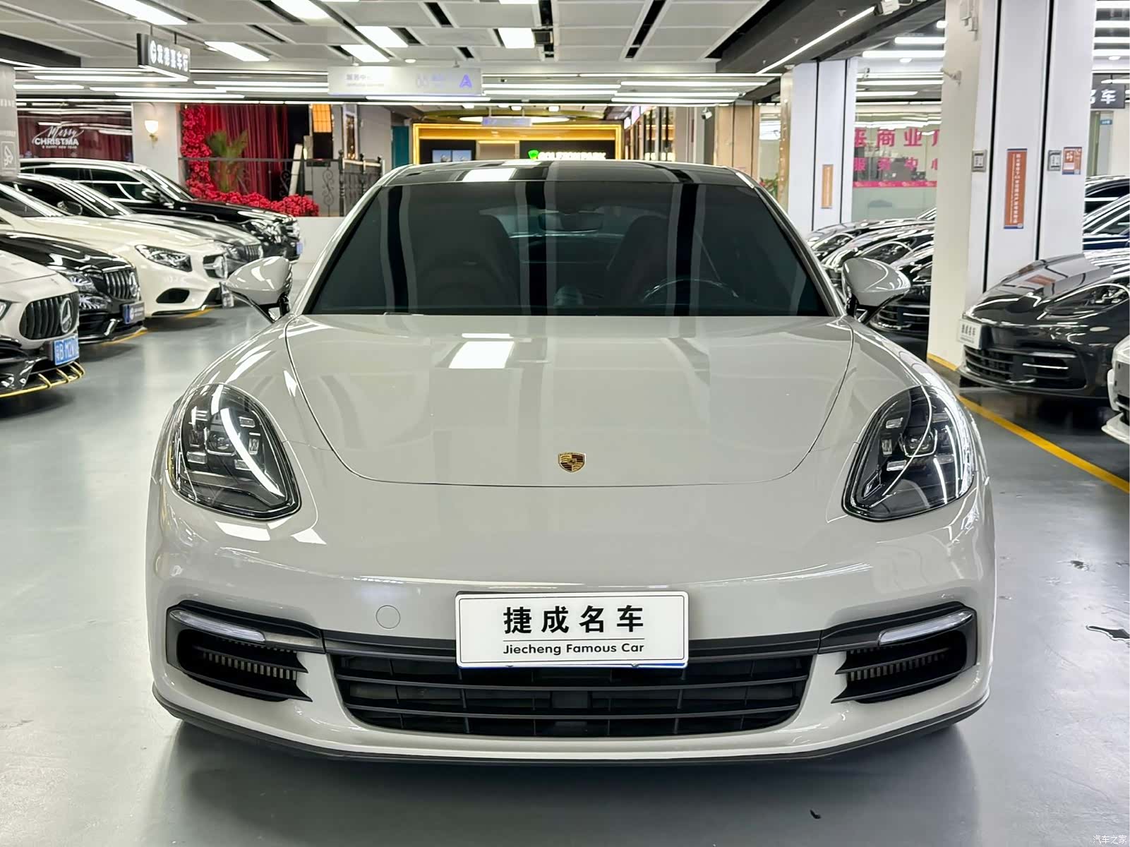 Porsche Panamera, 2019 2