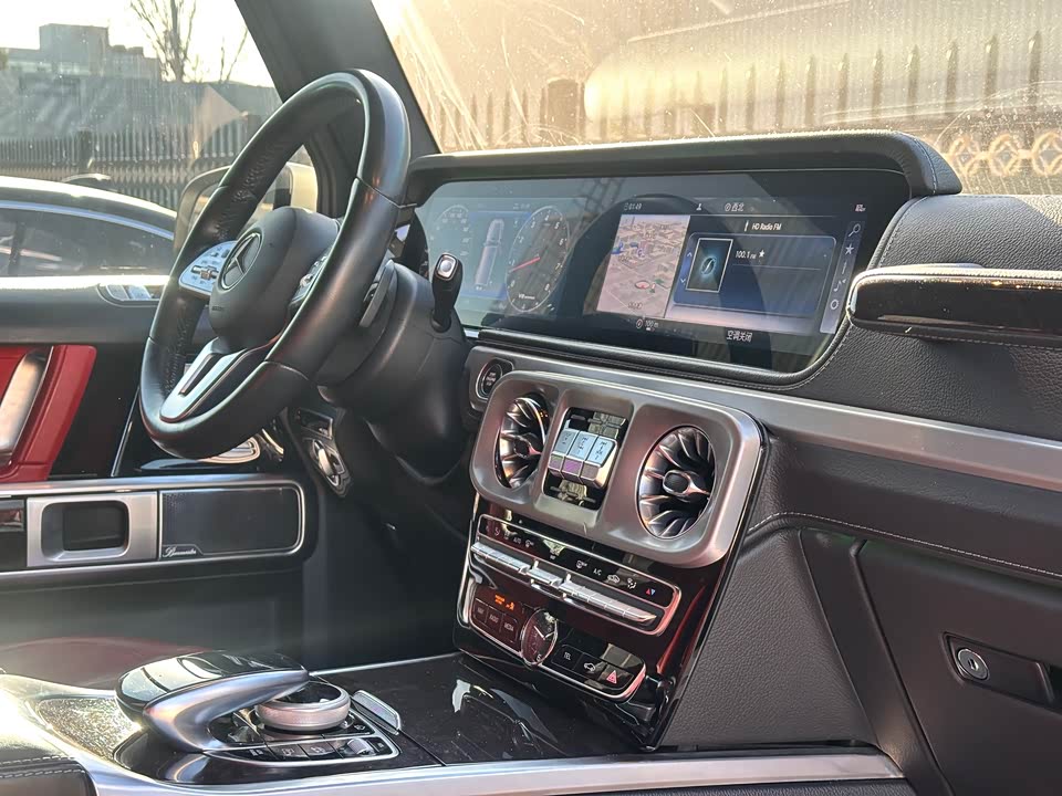 Mercedes-Benz G-class