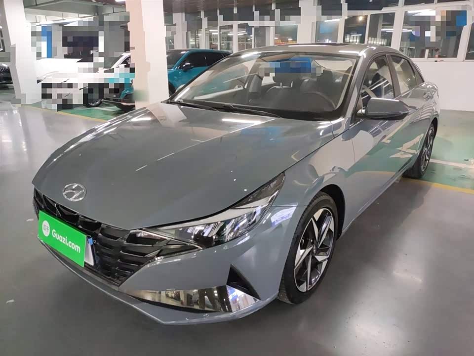 Hyundai Elantra