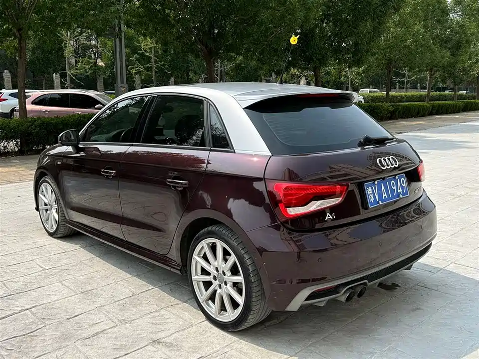 Audi A1