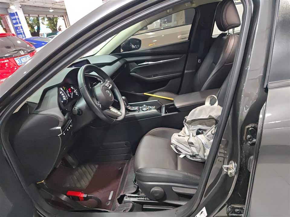 Mazda 3 Angkesaila Mazda 3 Angkesaila