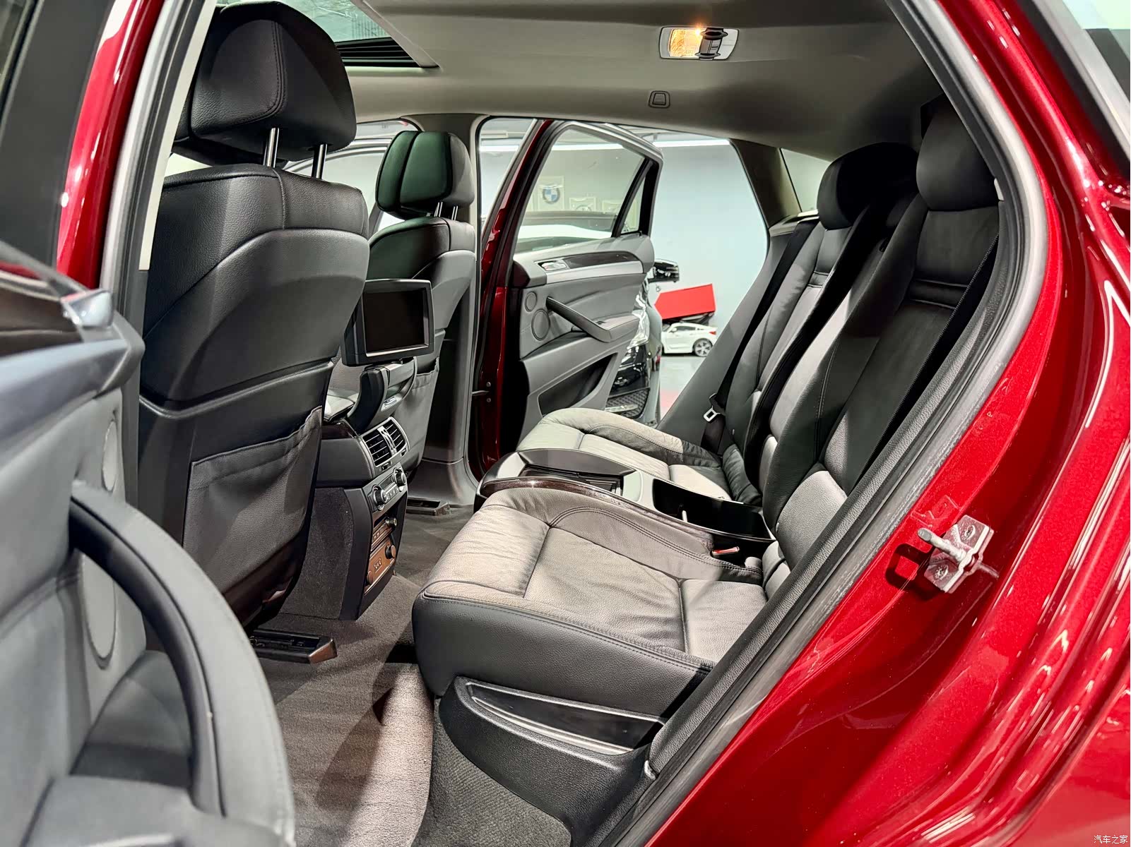 BMW X6, 2012 12