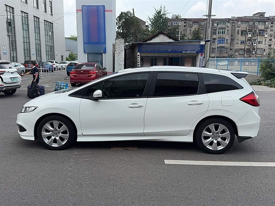 Honda Jade