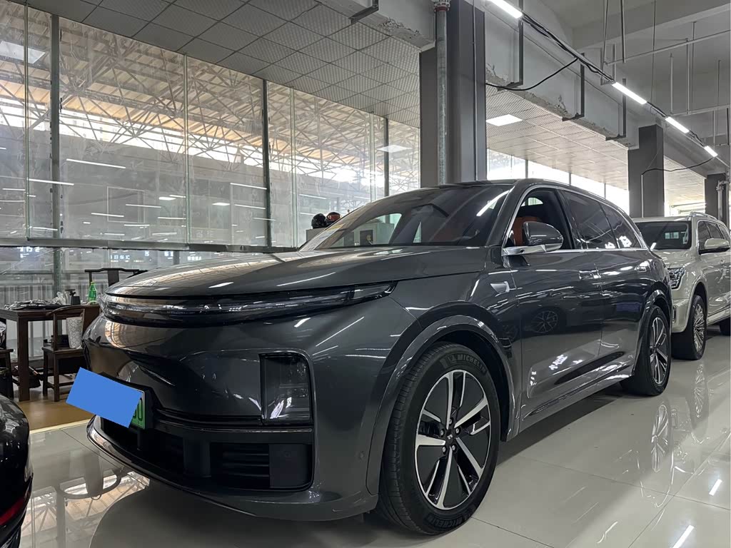 Li Auto L7