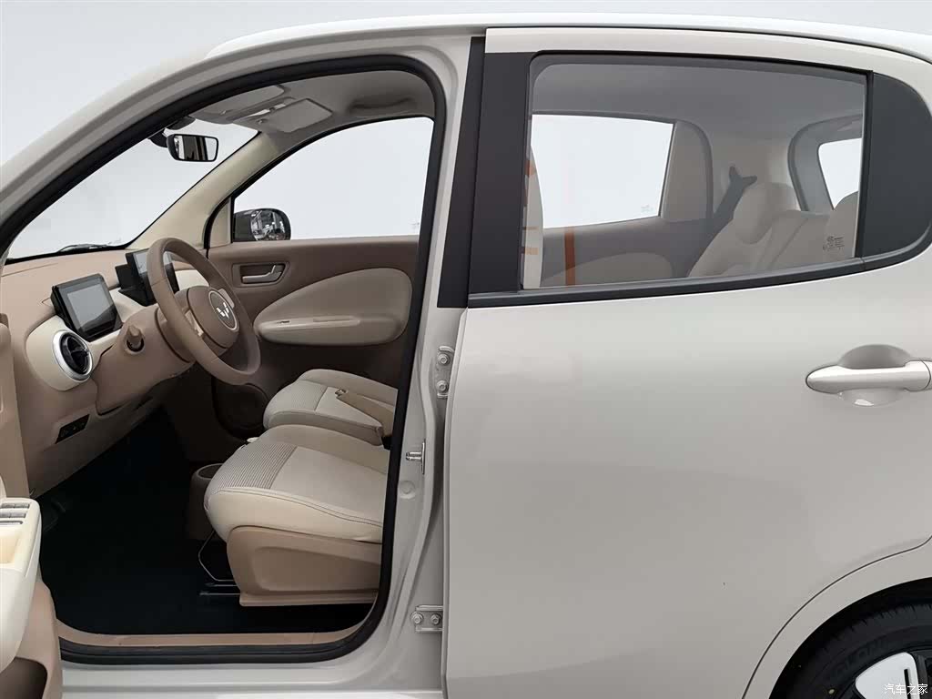 Wuling MINIEV, 2025 10