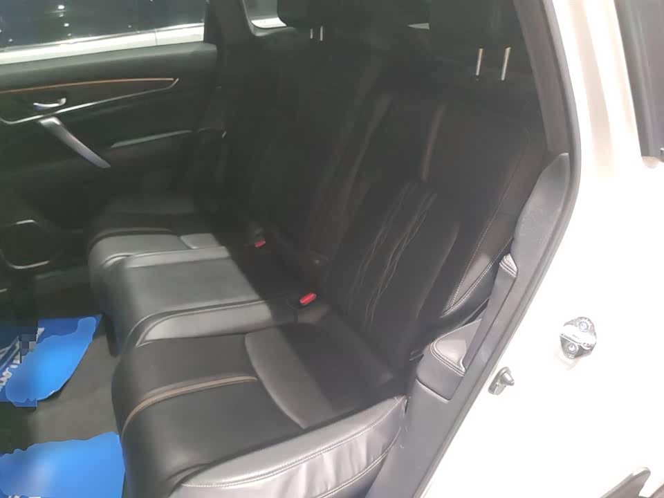 Honda UR-V