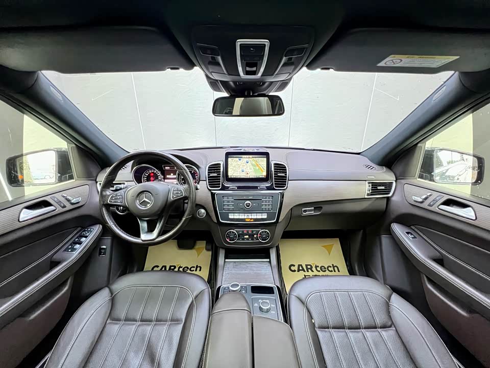Mercedes-Benz GLE Mercedes-Benz GLE