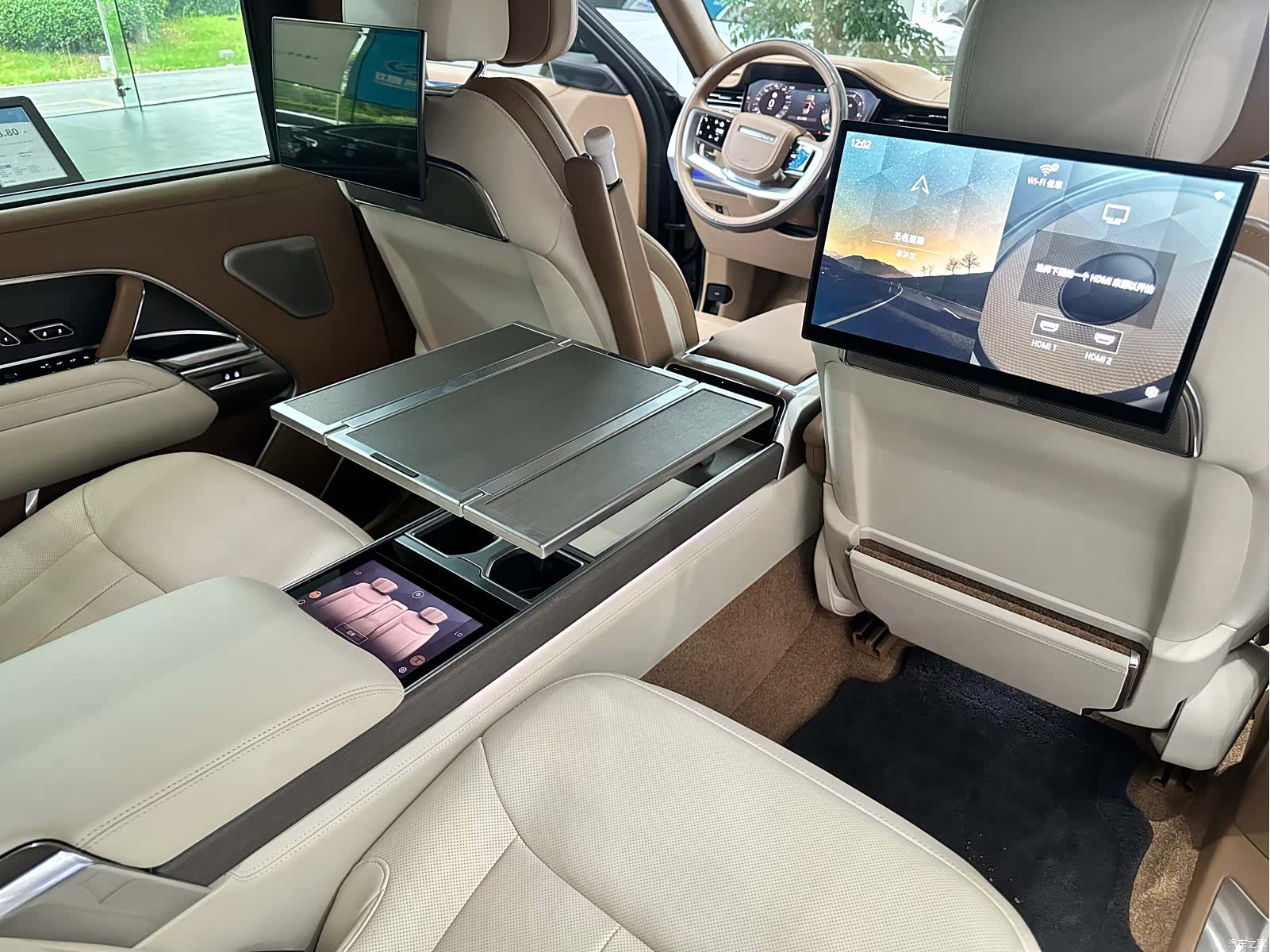 Land Rover Range Rover, 2024 19