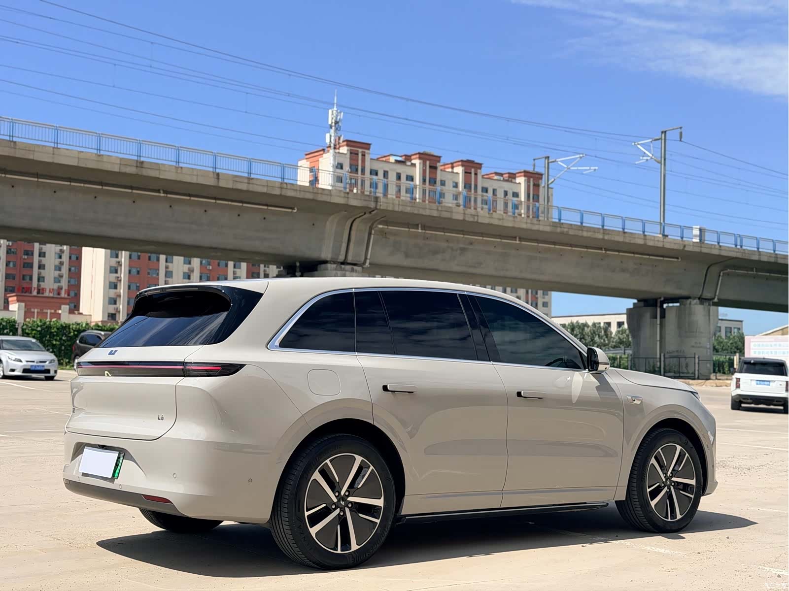Li Auto L6, 2025 10