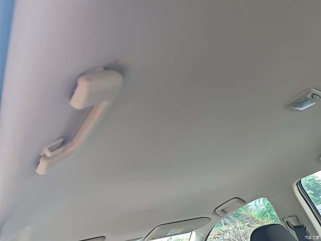 Mitsubishi Outlander, 2017 18