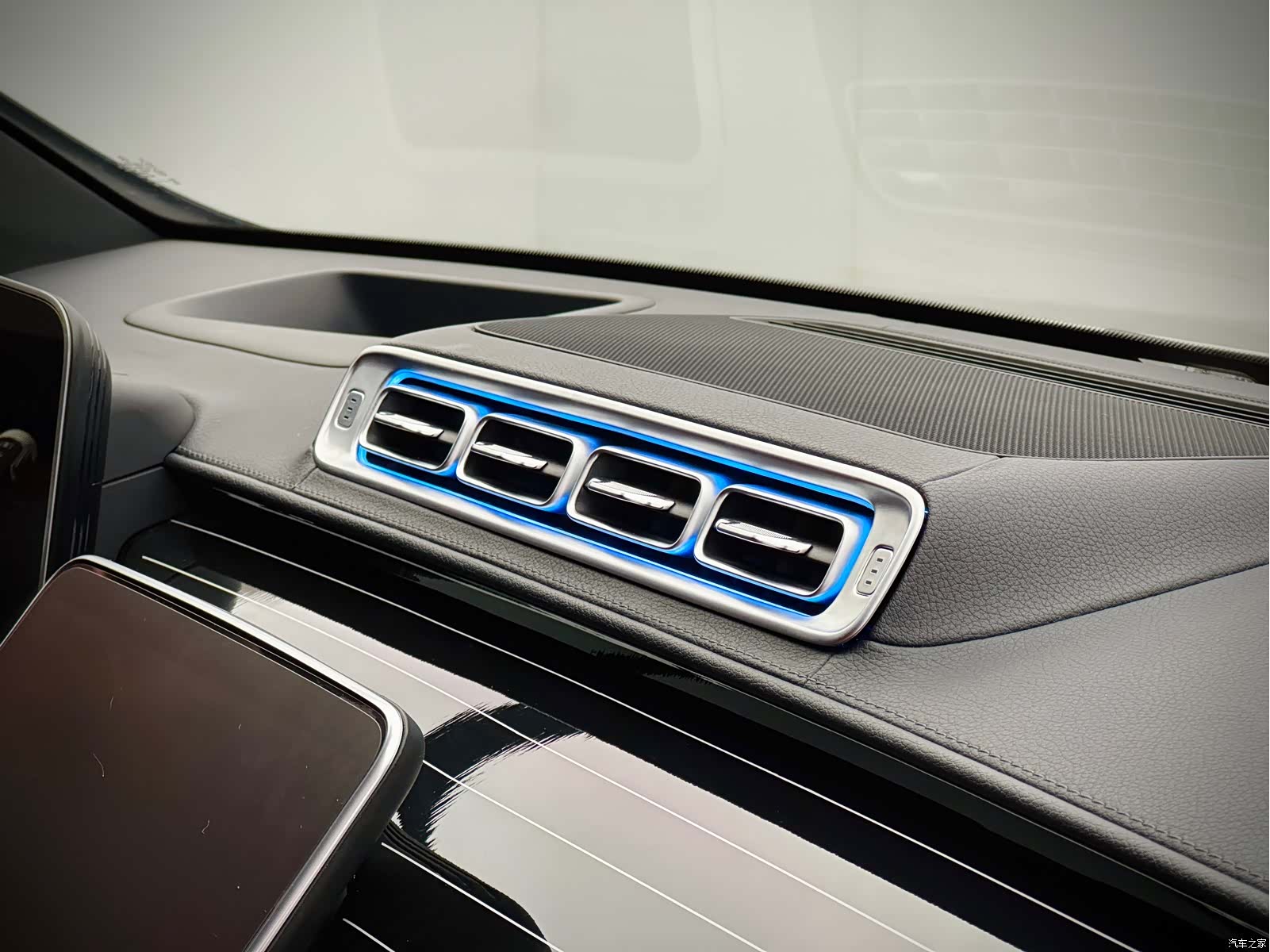Mercedes-Benz S-Class, 2021 33