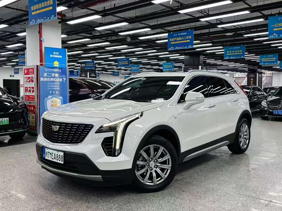 Cadillac XT4
