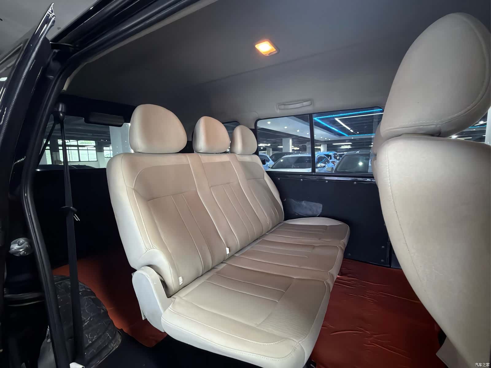 DongFeng M5, 2022 12