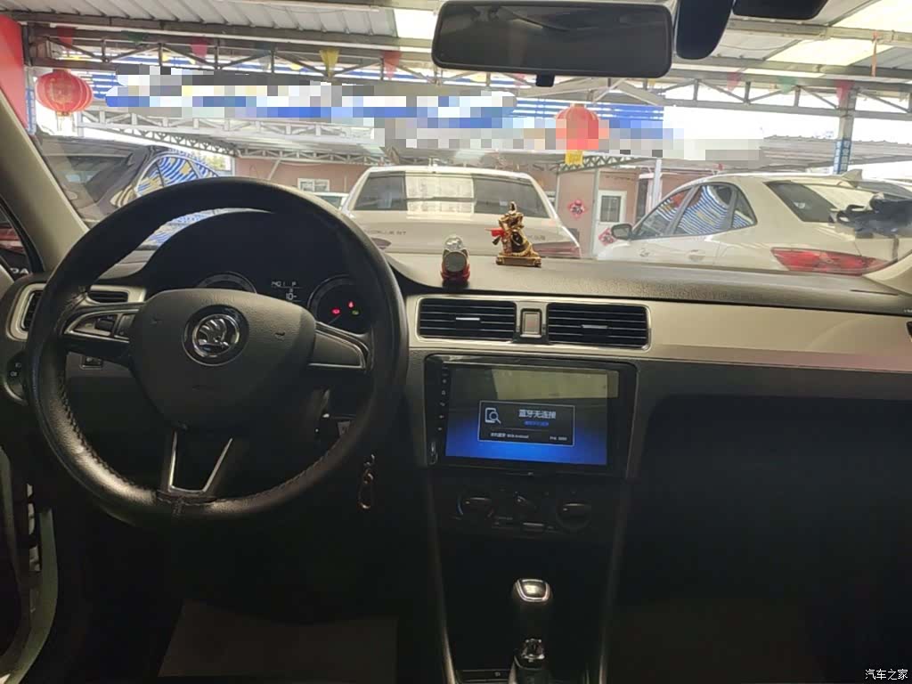 Skoda Rapid, 2019 10