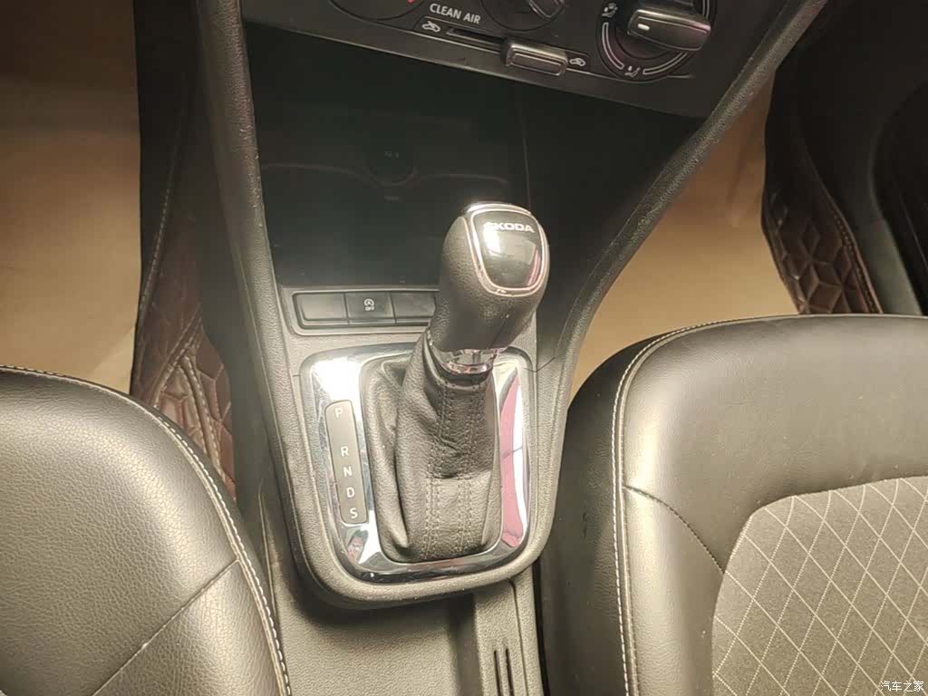 Skoda Rapid, 2019 14