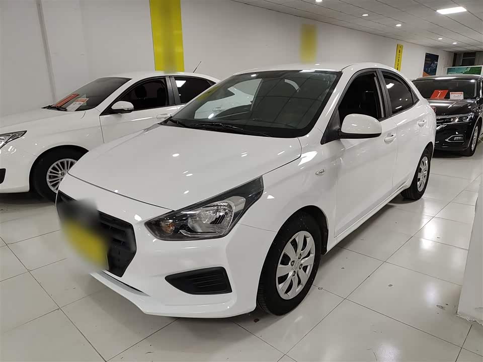 Hyundai Rena